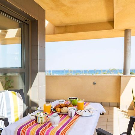 로쿠타스드마르 Atico Dentro De Casa Privada B&B 외부 사진