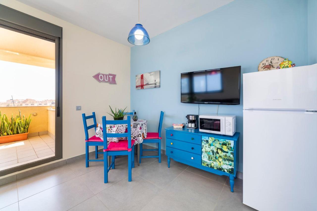로쿠타스드마르 Atico Dentro De Casa Privada B&B 외부 사진